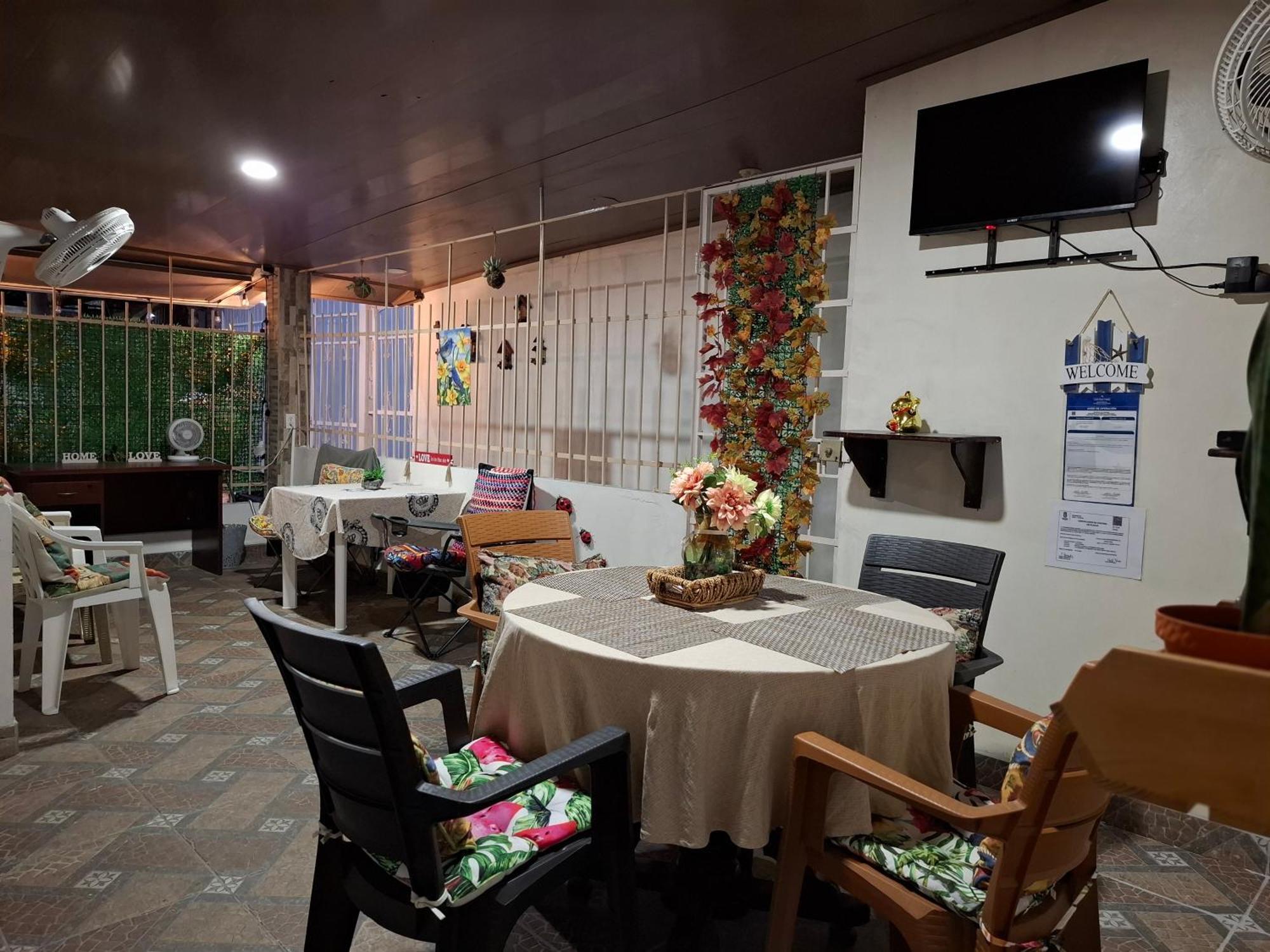 Lilia House 15 Minutos Aeropuerto Appartement Panama-Stad Buitenkant foto